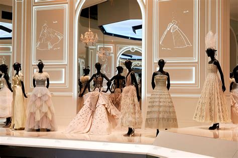 christian dior marca|la moda de christian dior.